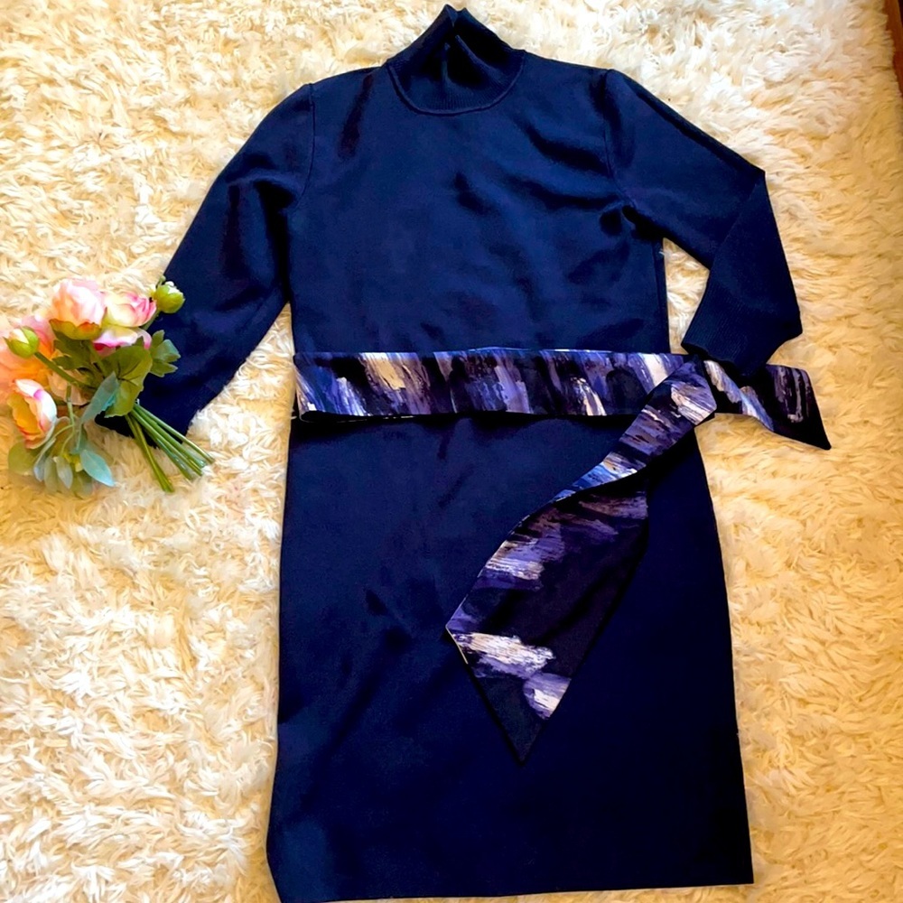 NWOT Rolando Santana knit dress with belt